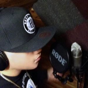 Meet your Posher, Luis